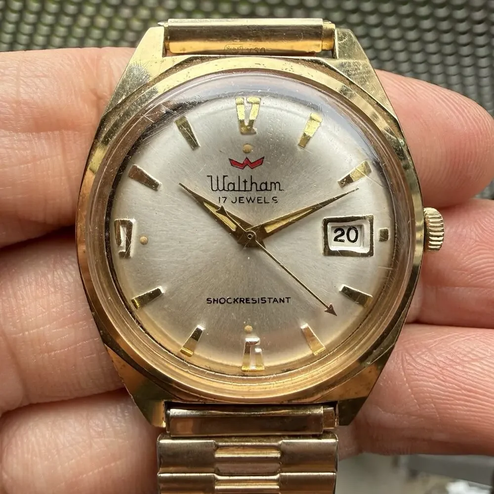 Vintage Waltham Gold Plated Date Wheel Mechanical Men’s Wrist Watch Stretch Band